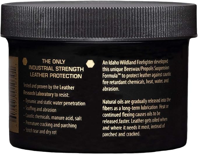 Obenauf's Heavy Duty LP Leather Preservative (8oz)- All Natural Beeswax Oil Conditioner used during a German Shorthaired Pointer training session. Ideal for professional bird dog training and upland hunting dogs retrieving game. Perfect gear for puppy training courses demonstration.