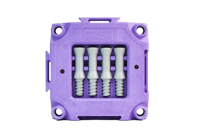 KLIMB Dog Training Platform - The Ultimate Dog Training Tool used during a German Shorthaired Pointer training session. Ideal for professional bird dog training and upland hunting dogs retrieving game. Perfect gear for puppy training courses demonstration.